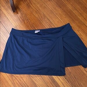 Liz Claiborne Navy Blue swim skort L
